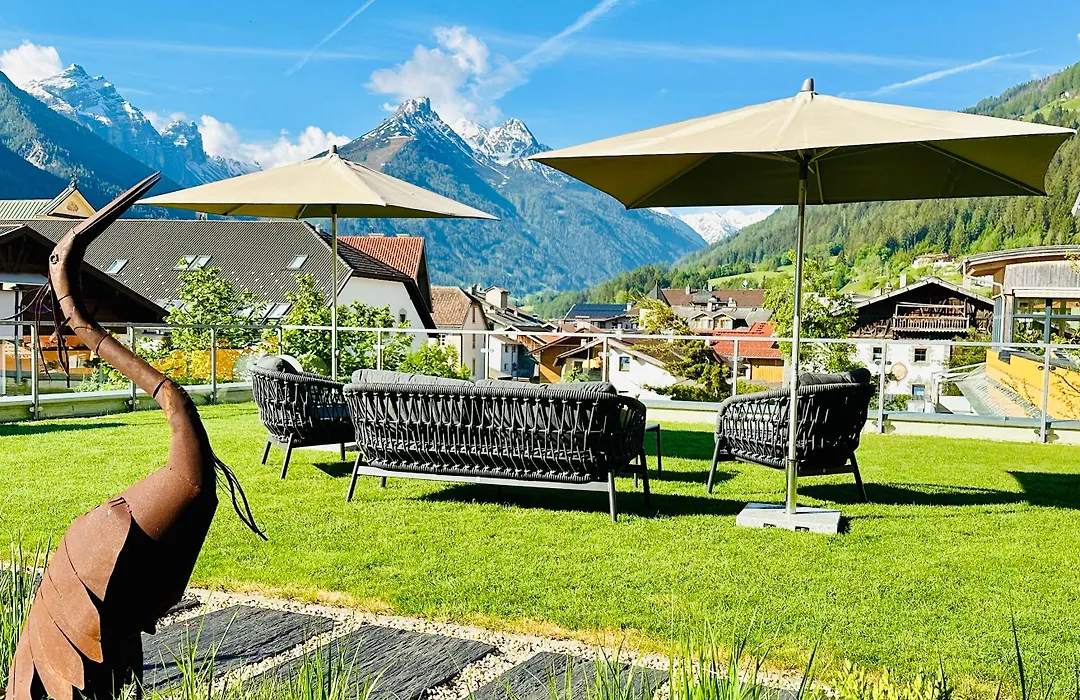 Aparthotel Kroesbacher-1